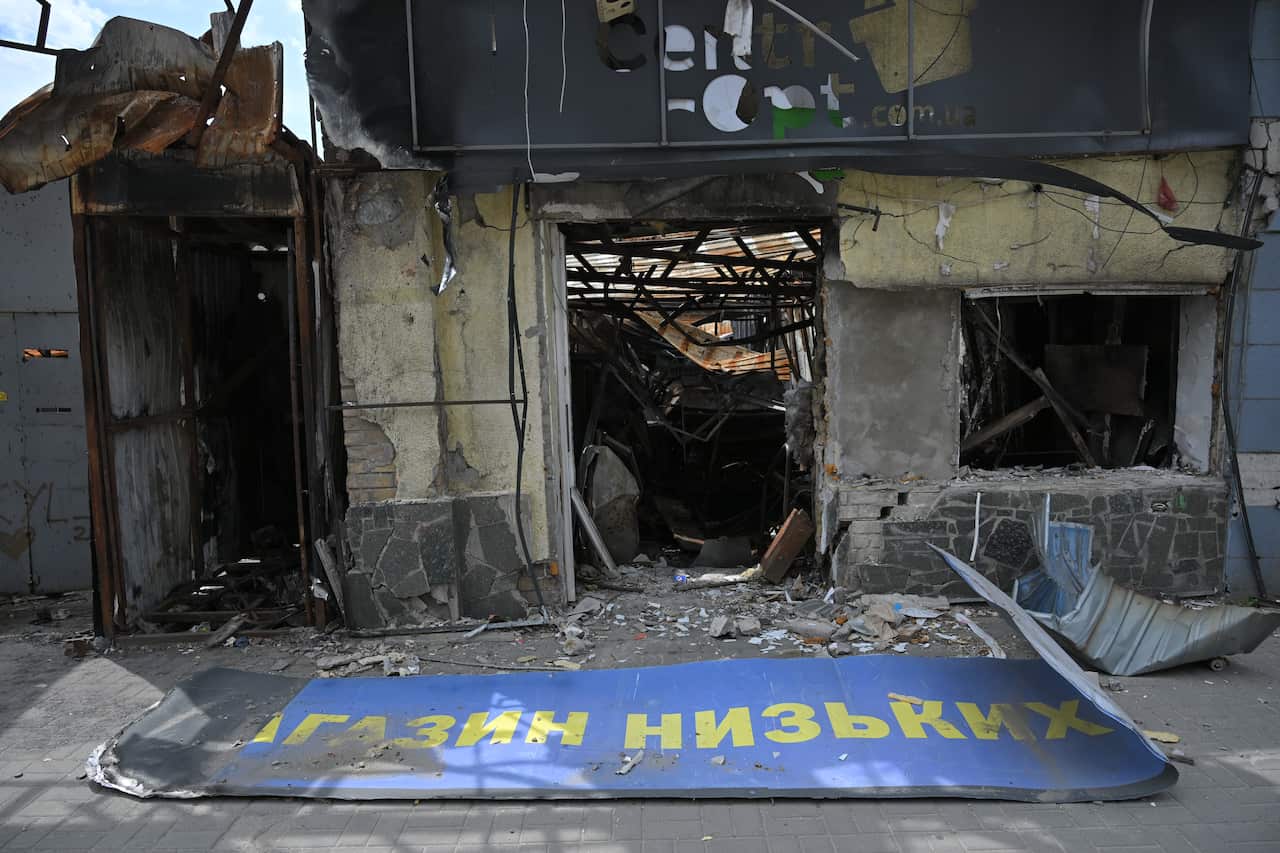 Lukianivka neighbourhood in Kyiv recovers from massive Russian attack