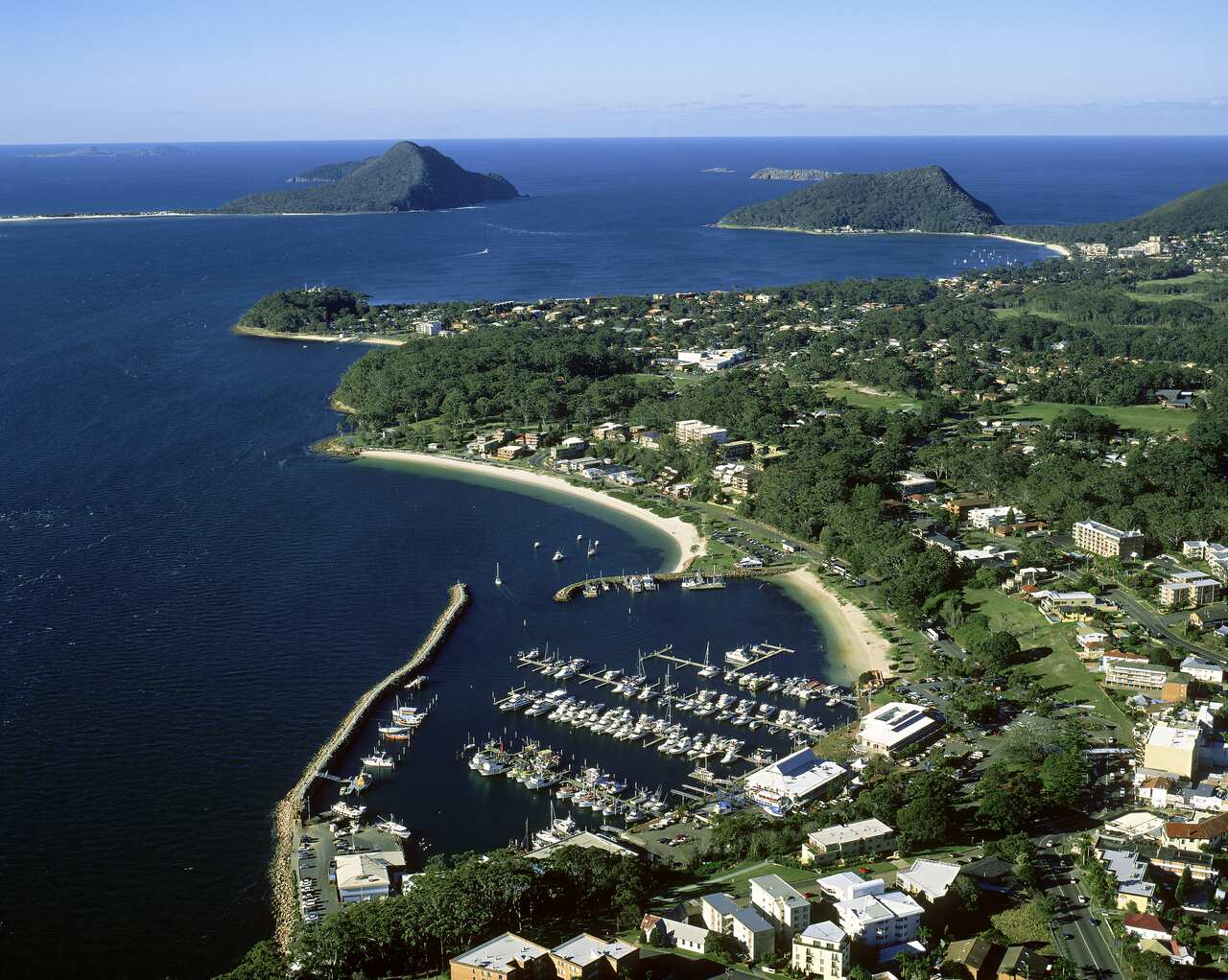 nelson bay, nsw (aerial)