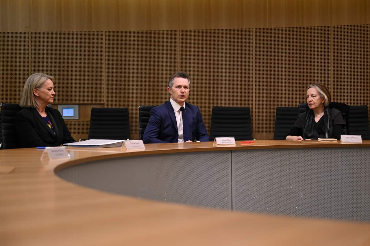 JASON CLARE UNIVERSITY SECTOR PANEL