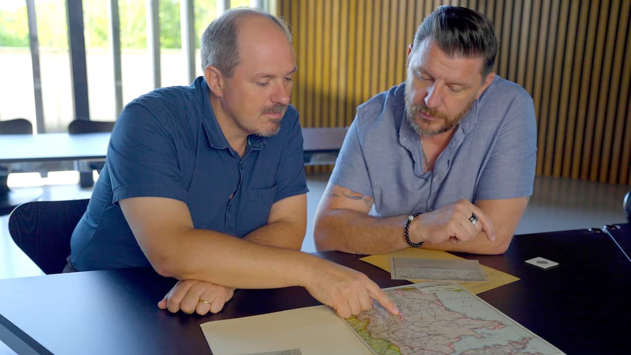 Manu & Historian Nicolas Czubak at the Mémorial de Verdun, in Verdun, France.jpg