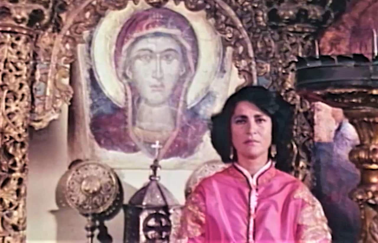 Irene Papas. 