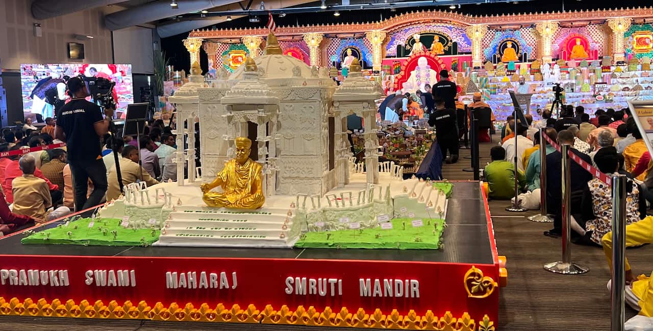 Source BAPS Sydney.jpg