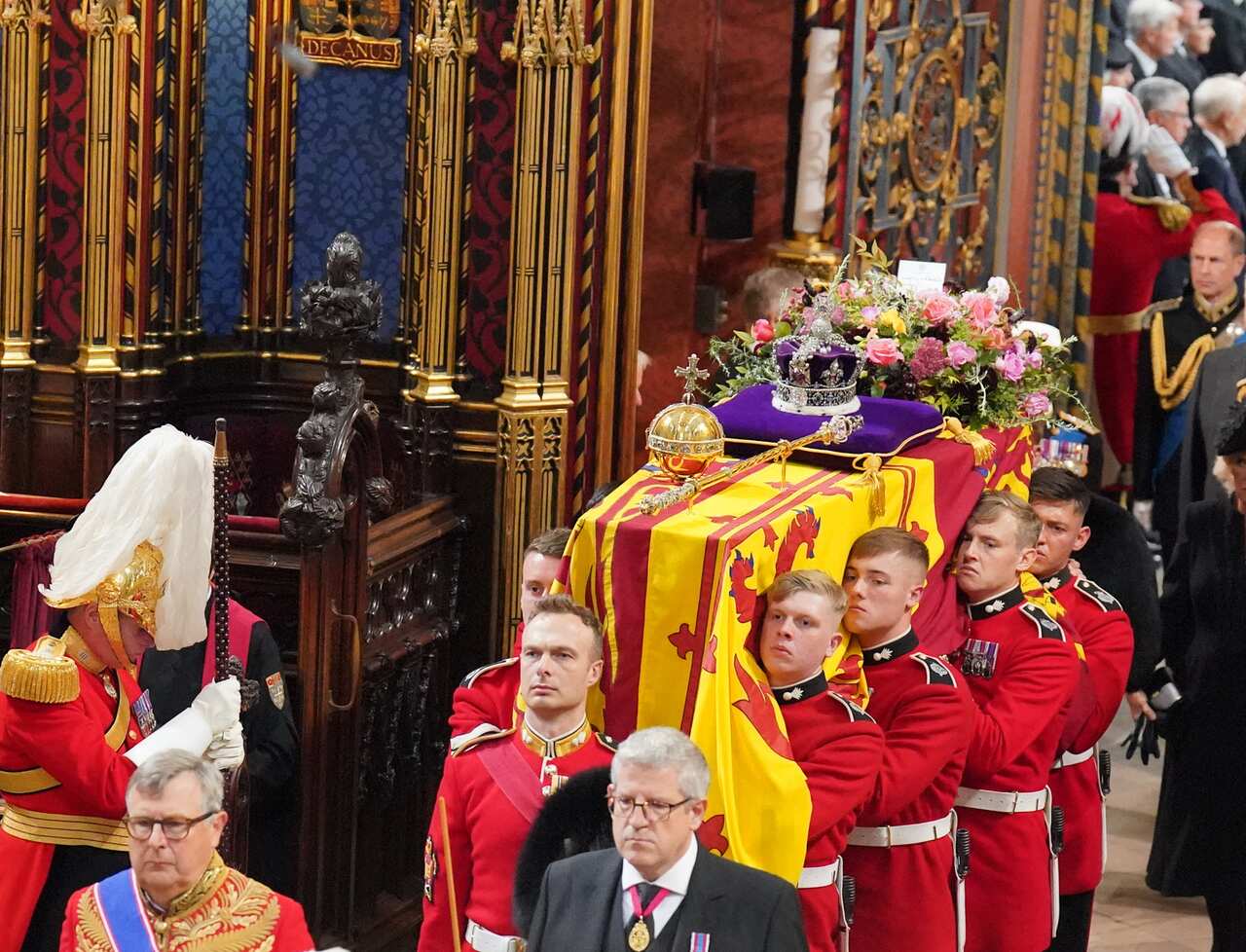 The Queen's coffin is carried into her state funeral (AAP).jpg