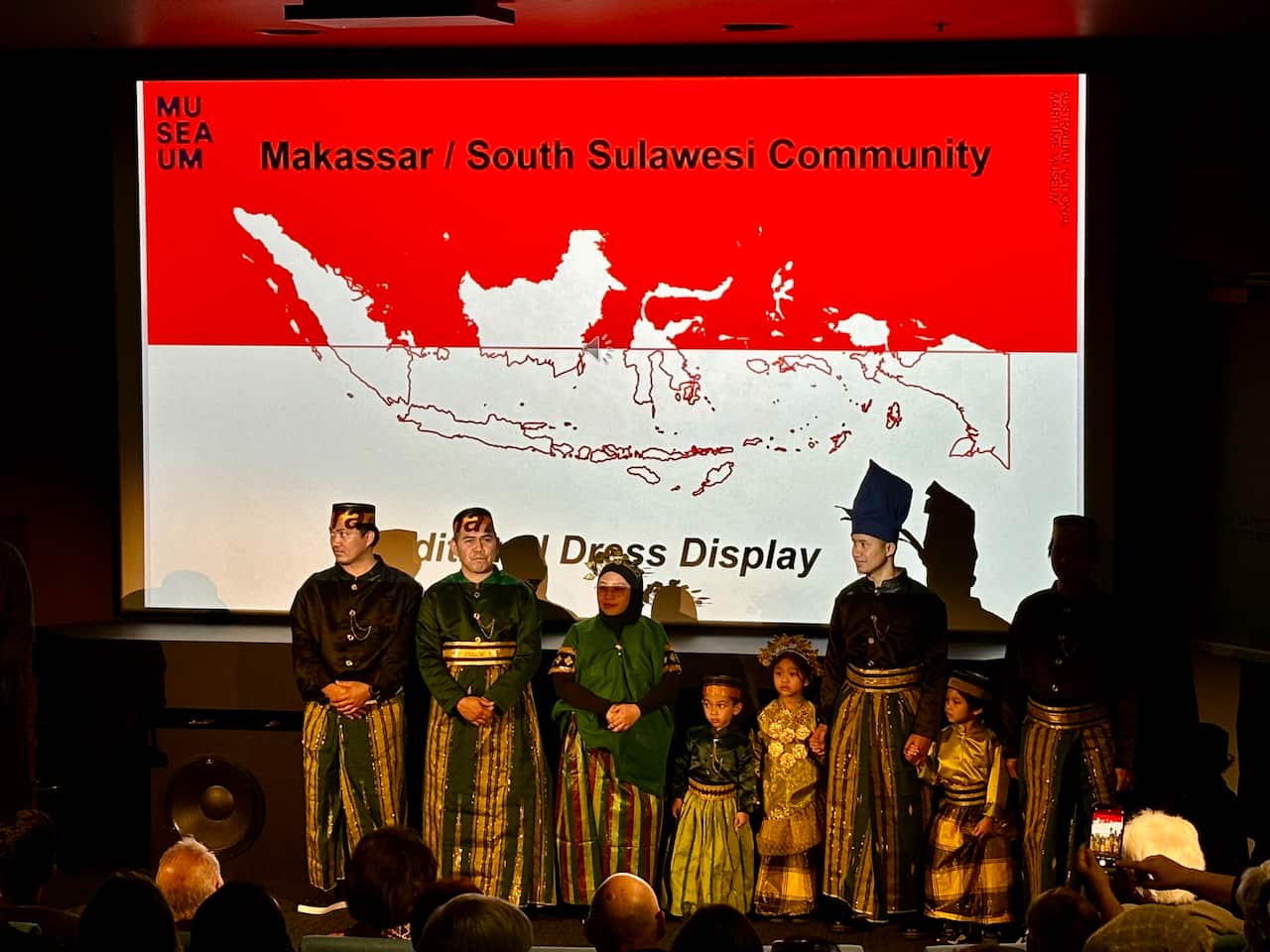 Keluarga Makassar.jpg