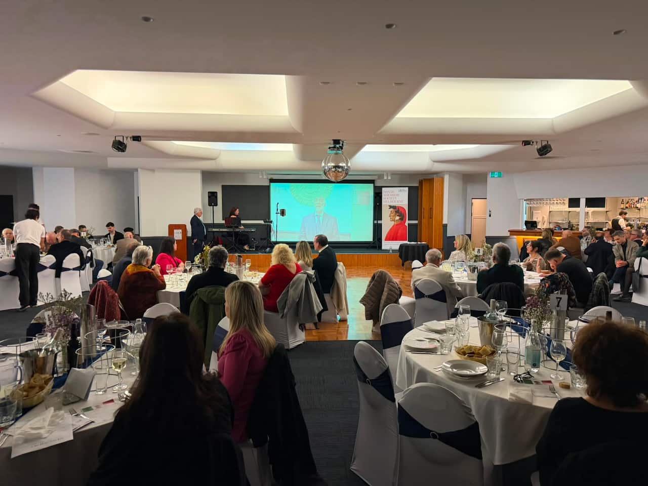 Pranzo del 130º anniversario della Dante Alighieri di Melbourne .jpeg