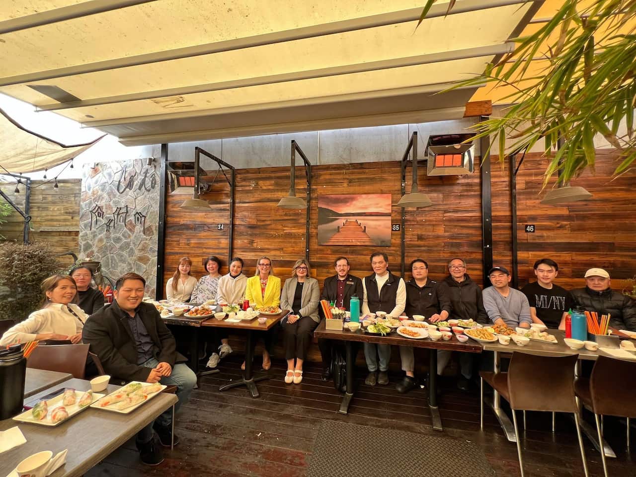 local business leaders in meeting Labor MP Sarah Connolly.jpg
