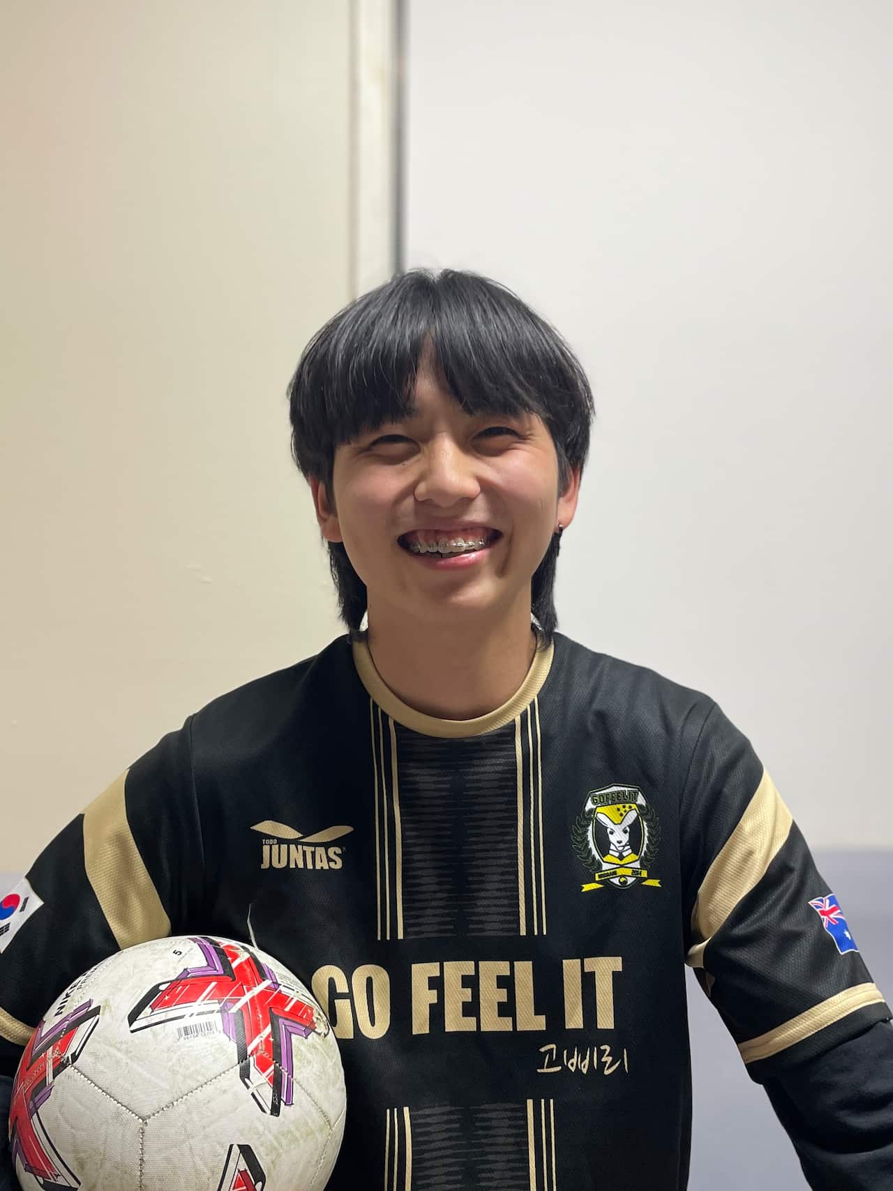 06. 지사무엘 독사진.jpg