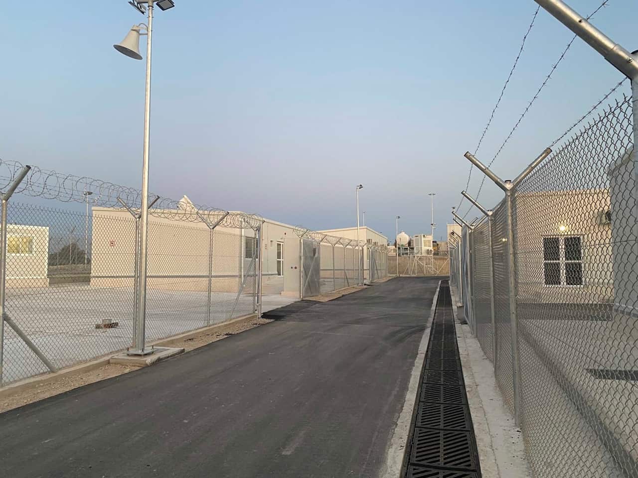 Centro Chiuso ad Accesso Controllato a Samos in Grecia (credit  Sam Jubb).jpg