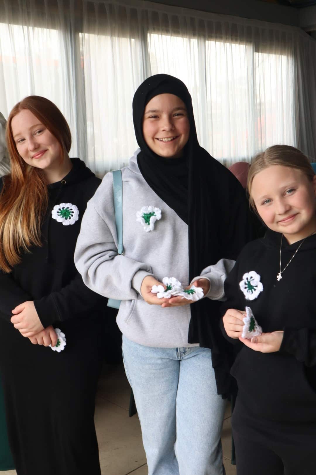 Lejla Kojic, Djeca Srebrenice.jpg