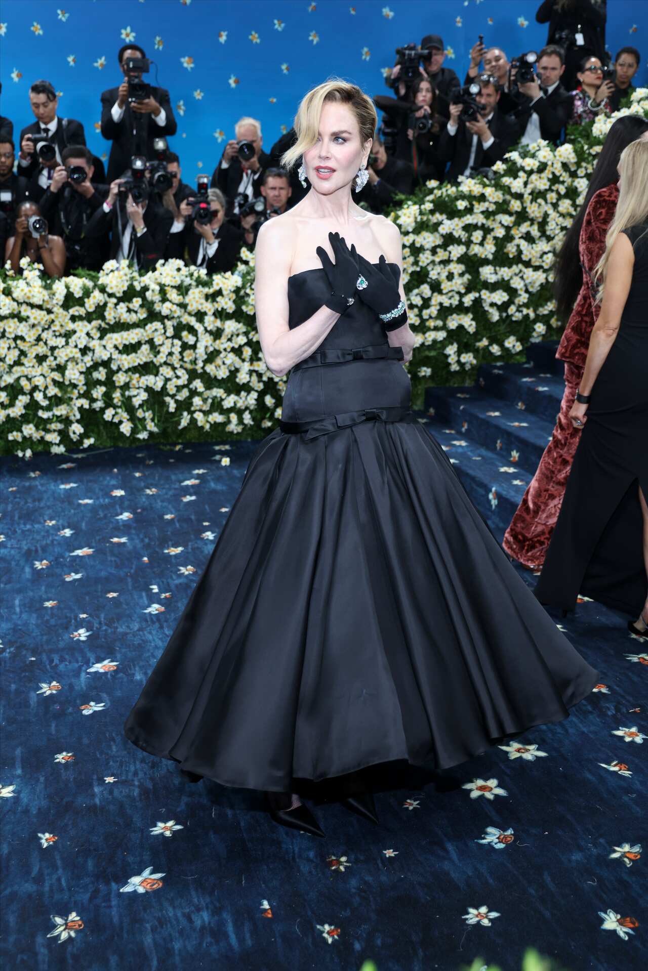 Nicole Kidman arrives at the Met Gala