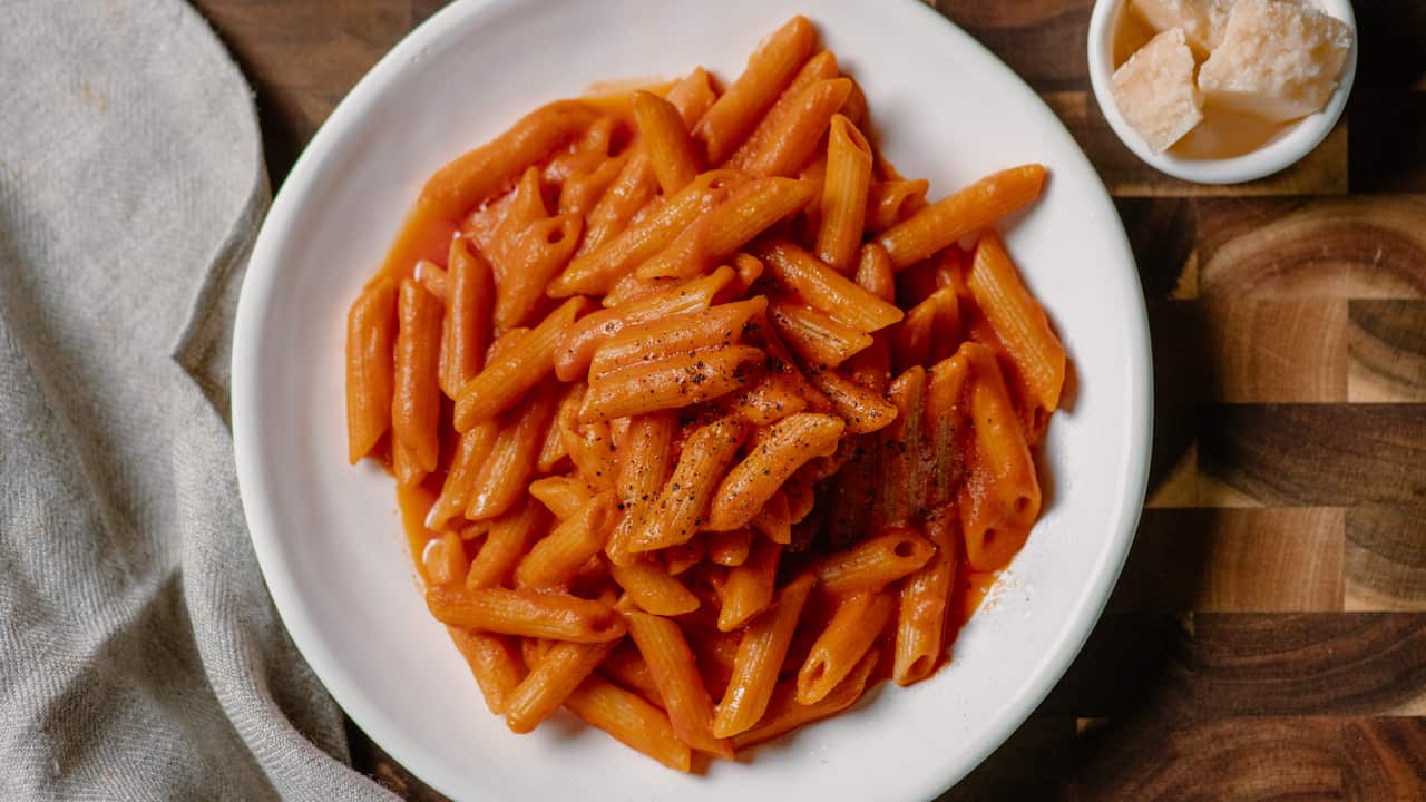 Tomato and capsicum penne