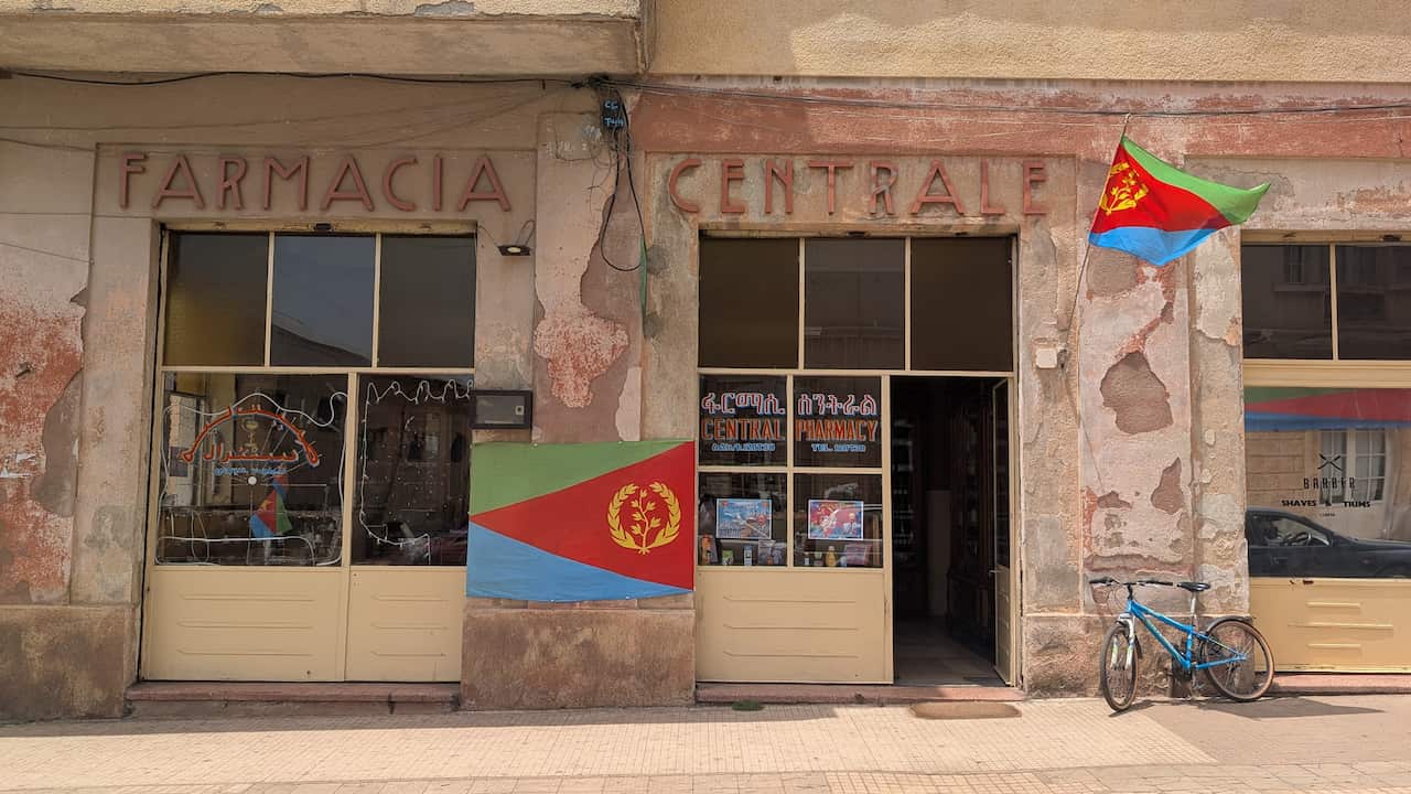 Farmacia Centrale.jpg