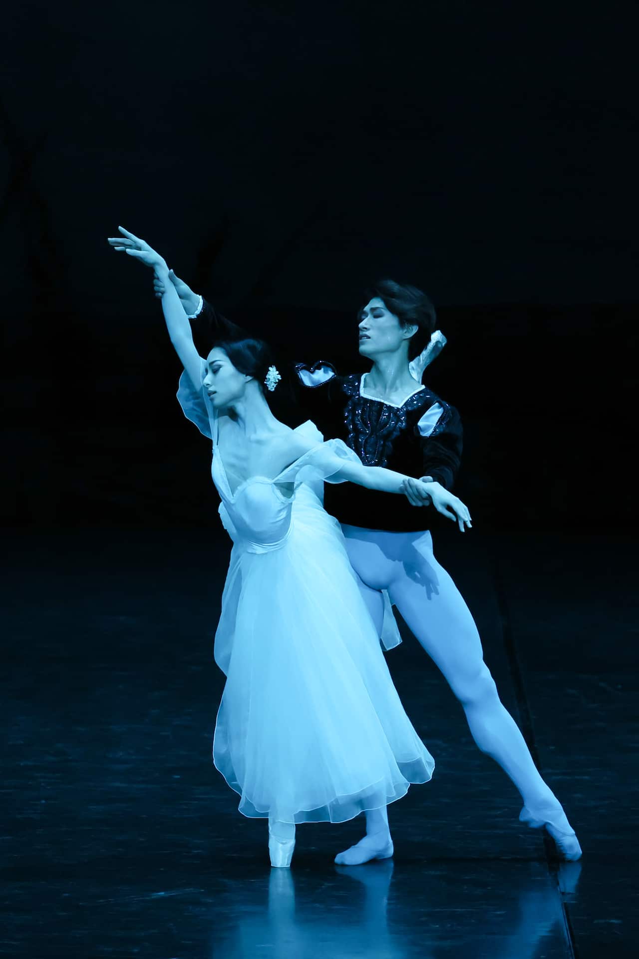 20210227_GISELLE_Akira Akiyama_Yasuomi Akimoto_1O4A9515_Åù_photo_Kiyonori Hasegawa.jpg