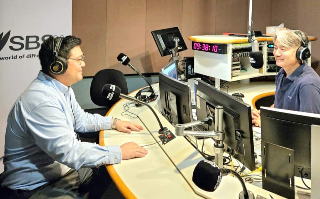 1703546164417 Dr. Ki Wook Kim sbs studio interview.jpg