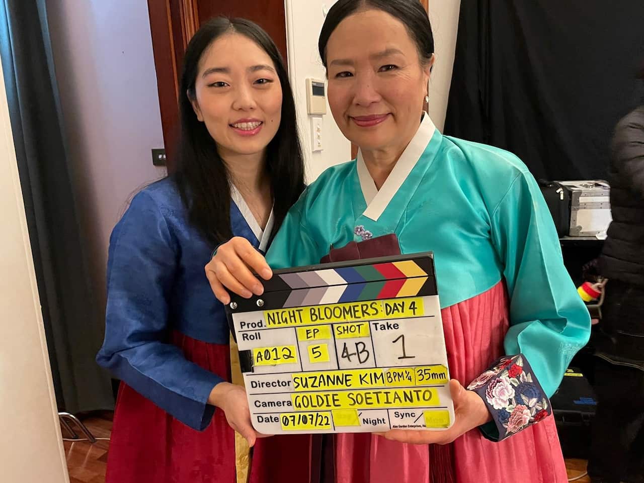 이영신 배우 나이트 불루머스.jpg