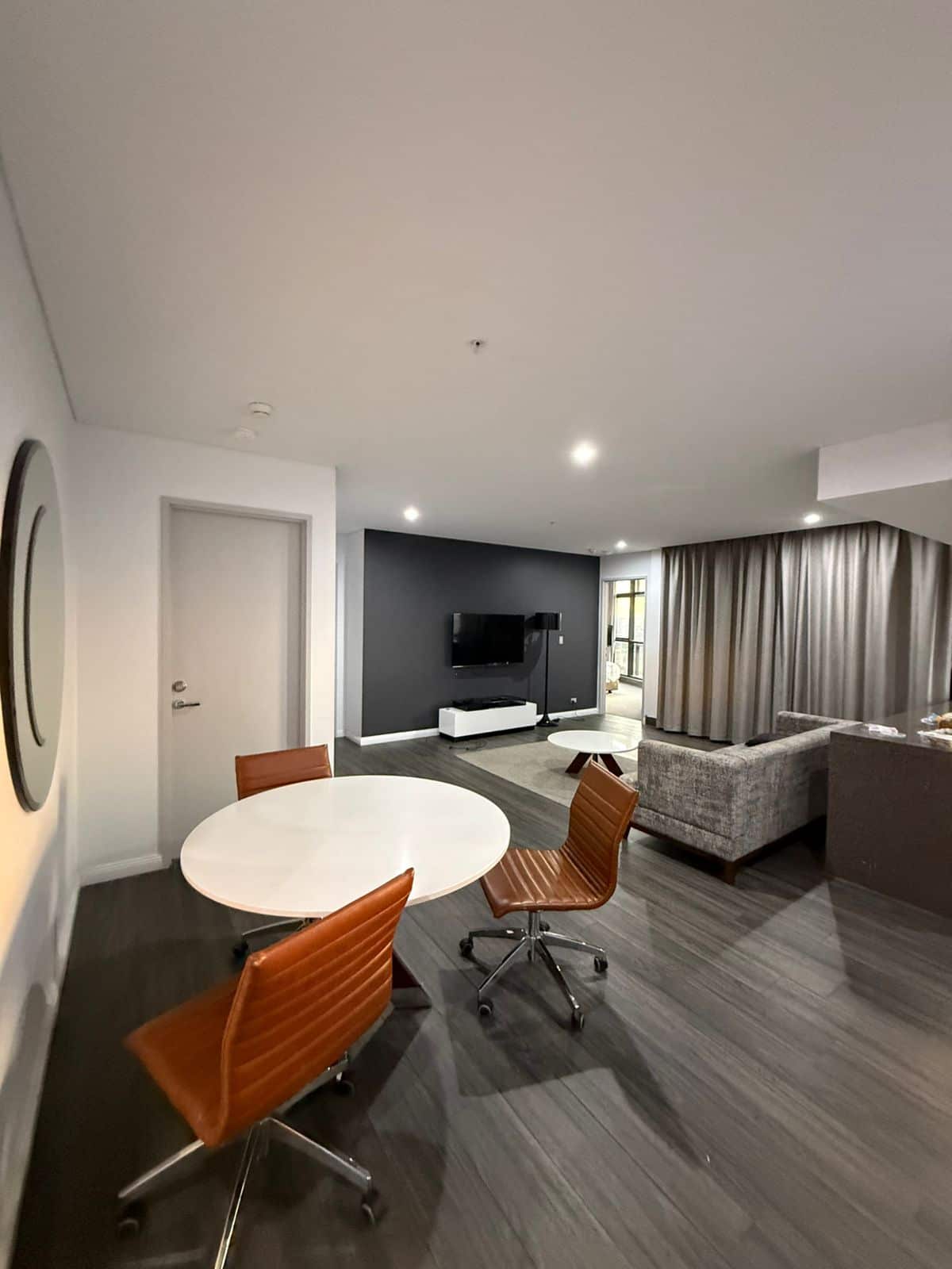 sydney apartment.jpg