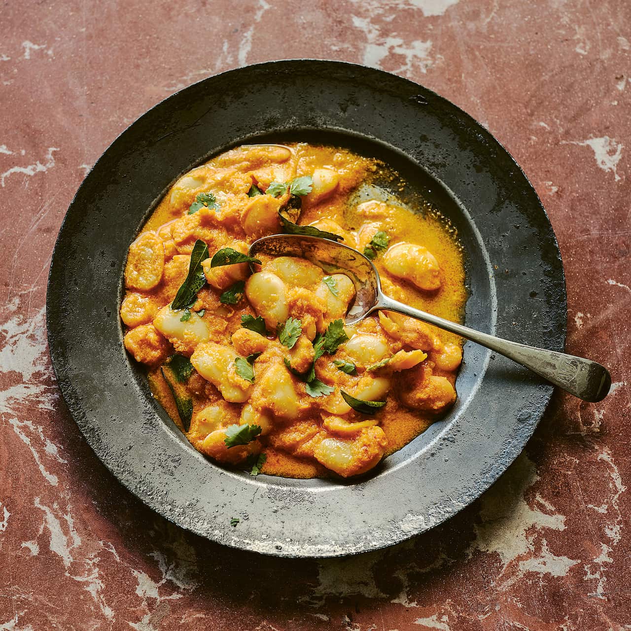 5504_Curry_Maunika Gowardhan_ Goan Avre Bendi 001 copy.jpg