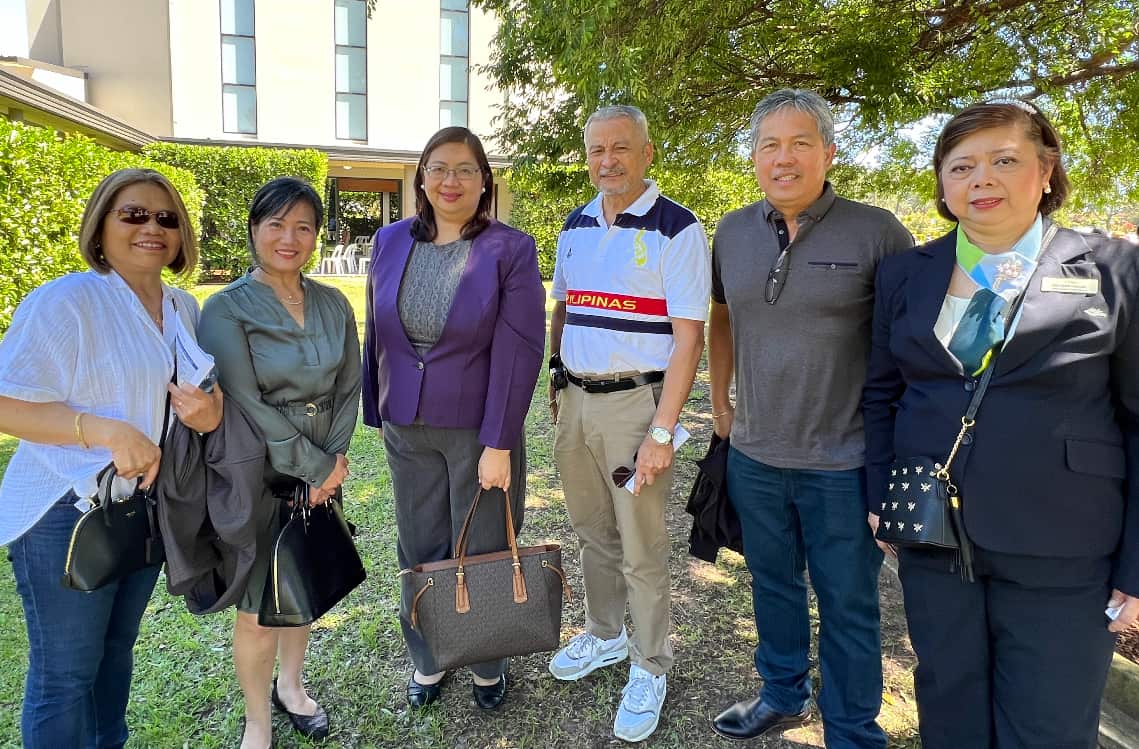 Philippine Consul General to Sydney Charmaine Rowena Aviquivil with a couple of Filipino community leaders in Sydney.