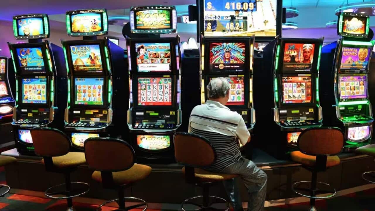 Gambling AAP AFP.jpg