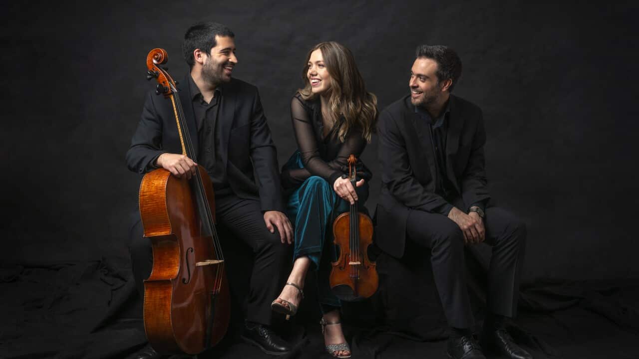 MAIN PAGE Trio Orelon.jpg