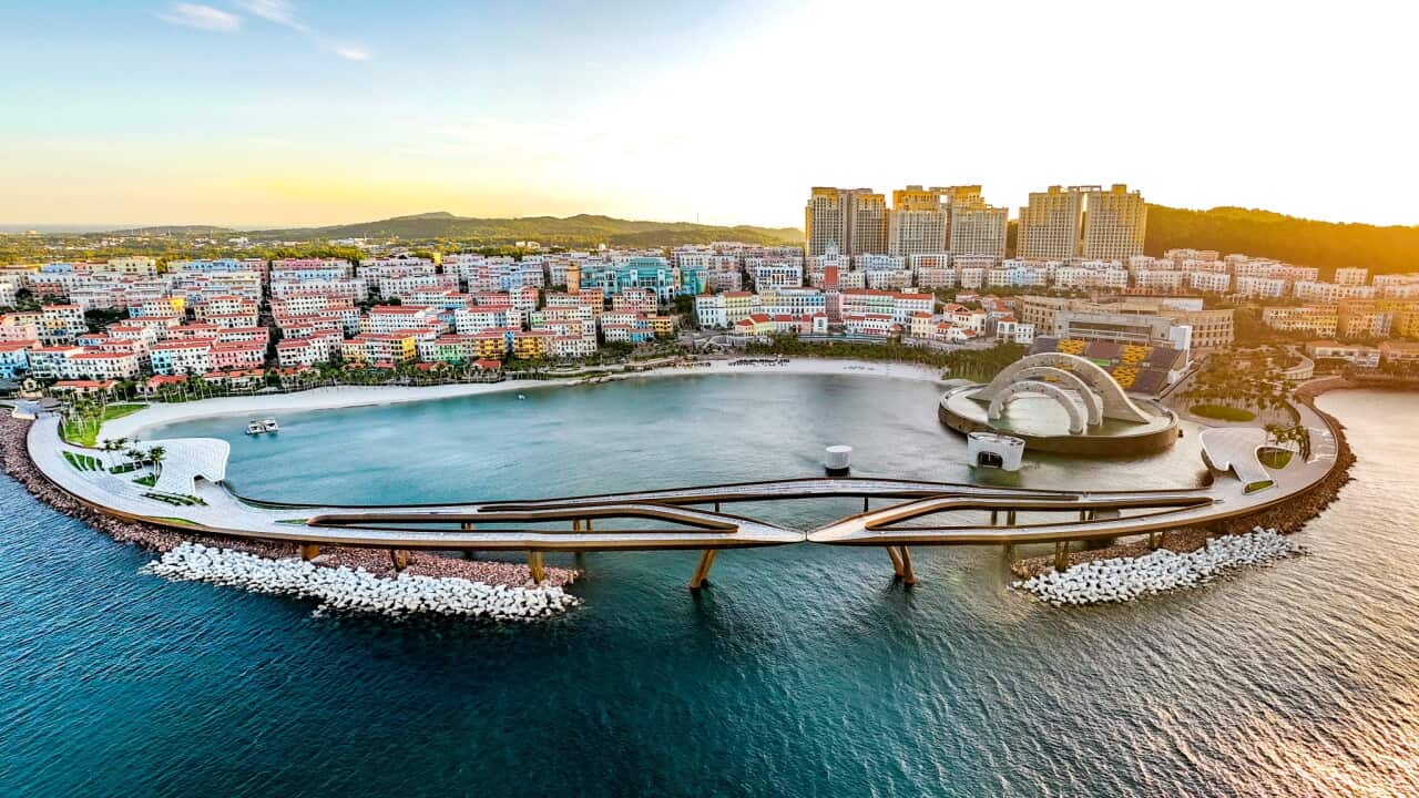 kiss bridge.jpg
