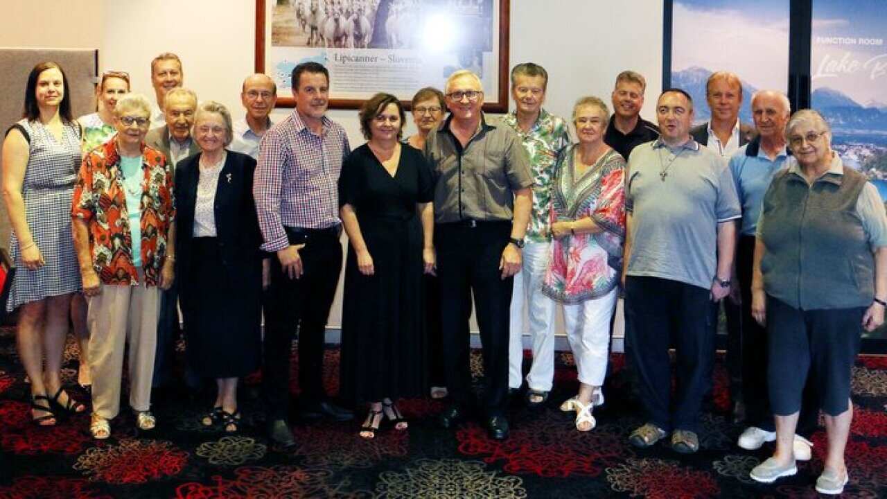 Slovenian community leaders with Jasmina Ilič Drakovič at Club Triglav in Sydney