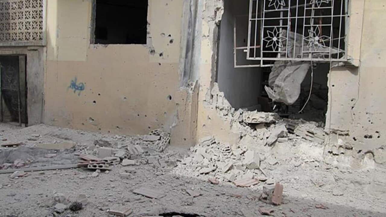 syria_bombing_homs_L_120209_aap_1490048367