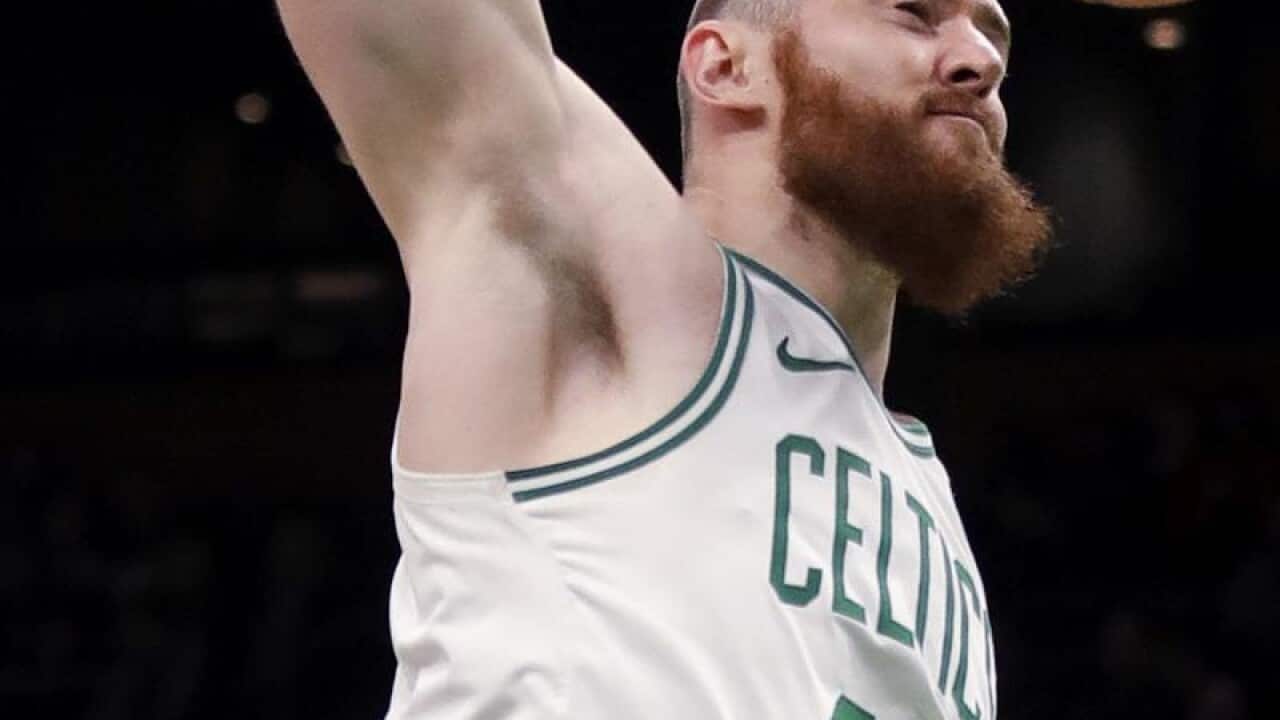 Aron Baynes.