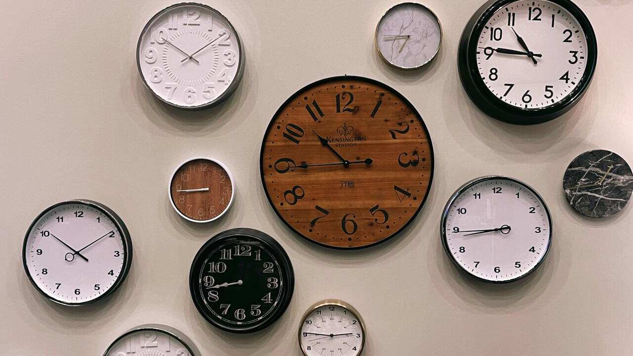 wall clock.jpg