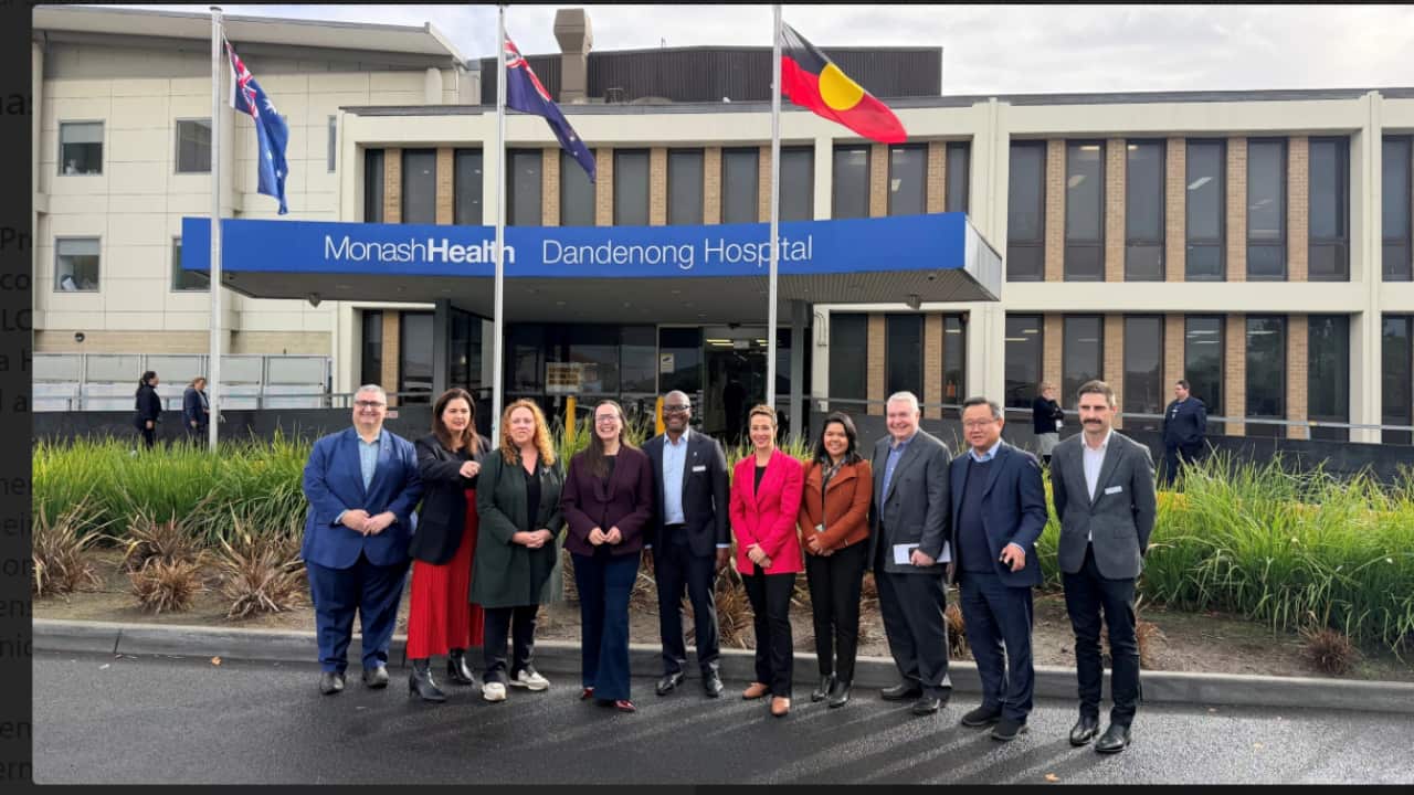 монаш болница.png