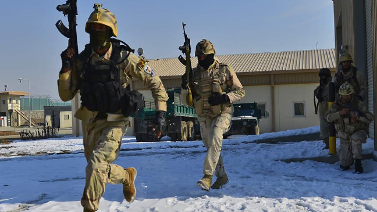afghan_police_aap_large_1191890374