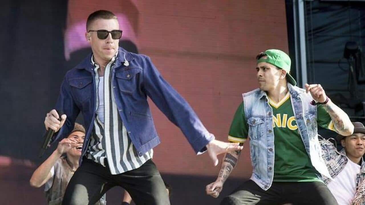 US rapper Macklemore has pledged to help fund the Yes campaign.