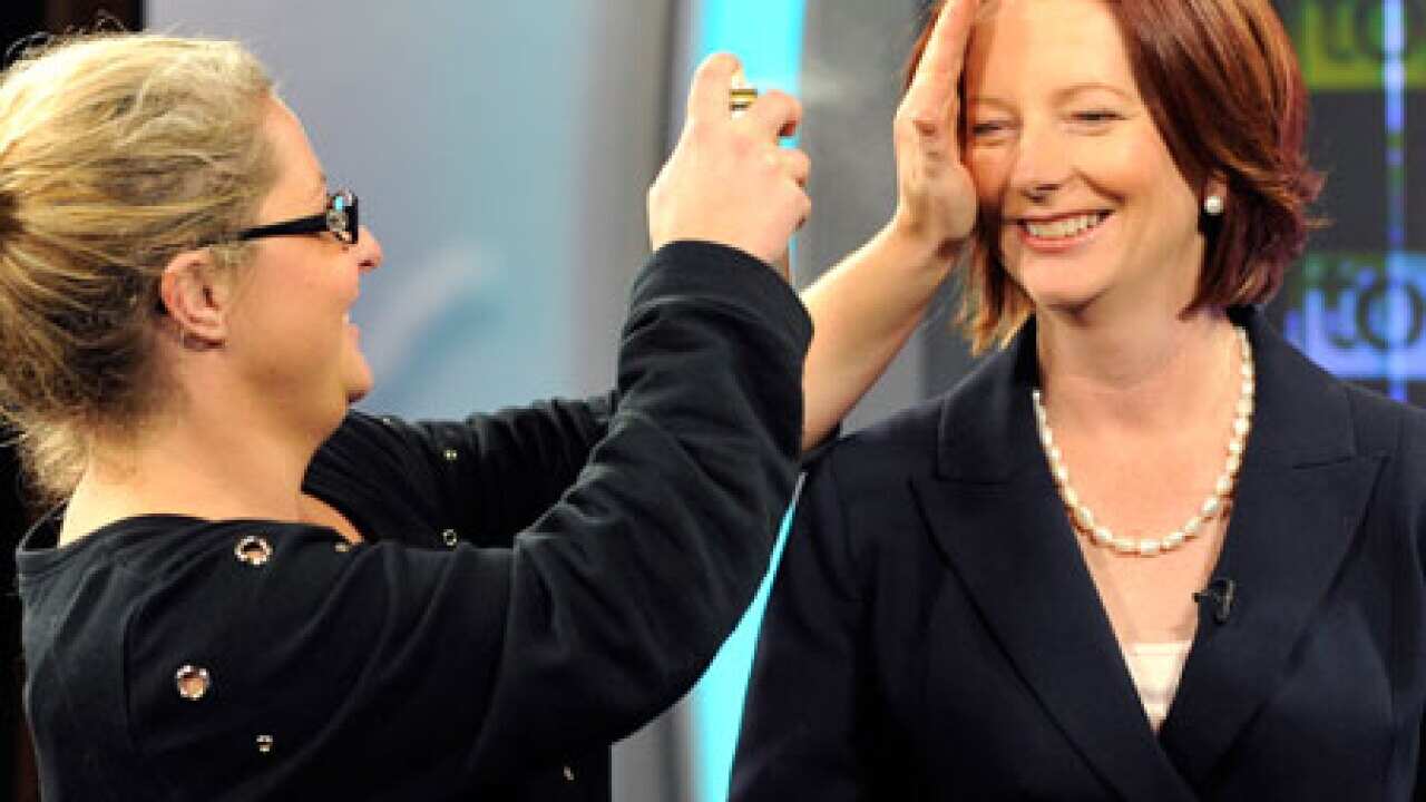 gillard_hair_100802_L_aap_1402608739