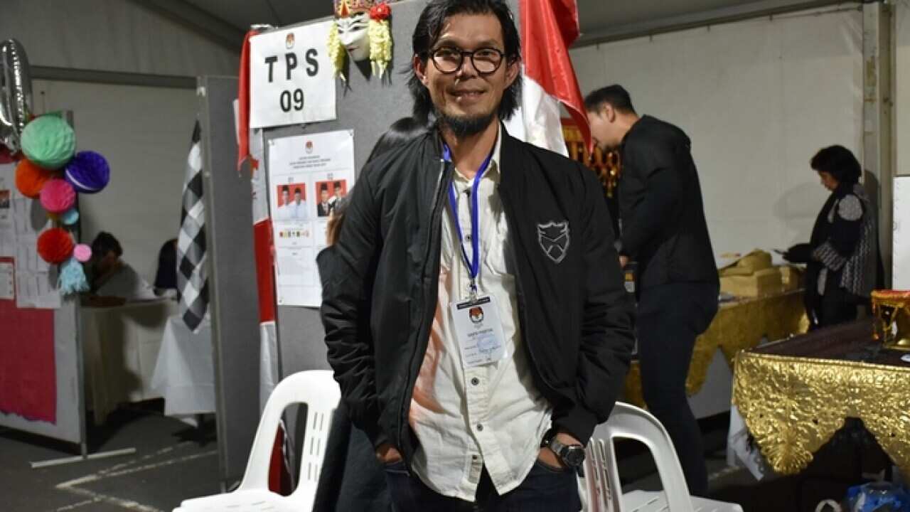 Ferry, a scrutineer from PKS, at the polling booth at Consulate General Republic of Indonesia Melbourne – 13 Apr 2019.