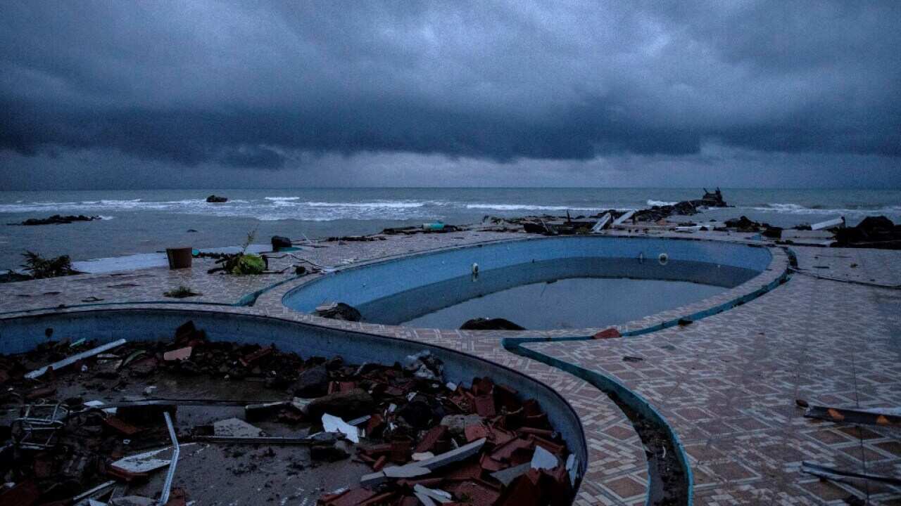 Indonesia: Volcano-Triggered Tsunami Hits Indonesia's Sunda Strait