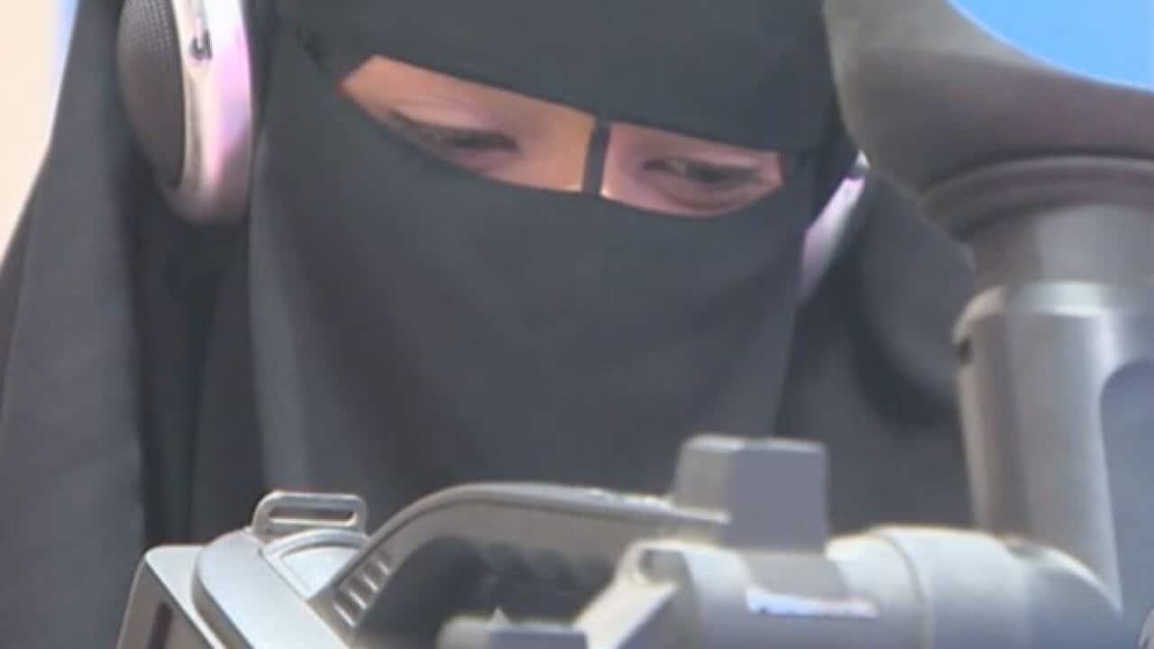 muslim_women_010812_sbs_609469275