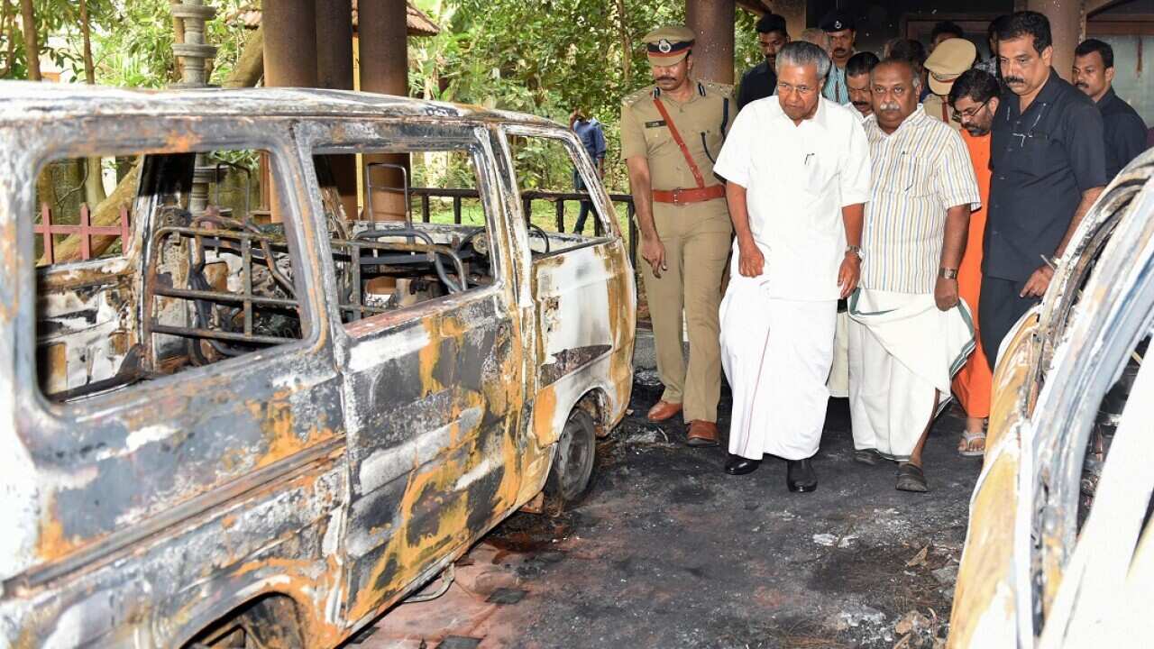 Suspected Hindu radicals attacked a spiritual retreat founded by a preacher who backed letting women enter a renowned Indian temple.