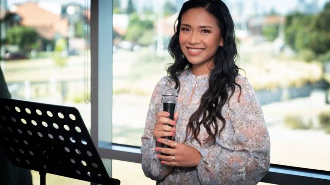 Czarina Lapus has independently released a number of songs online. Her single, ‘Queen’ will be released in February 2022