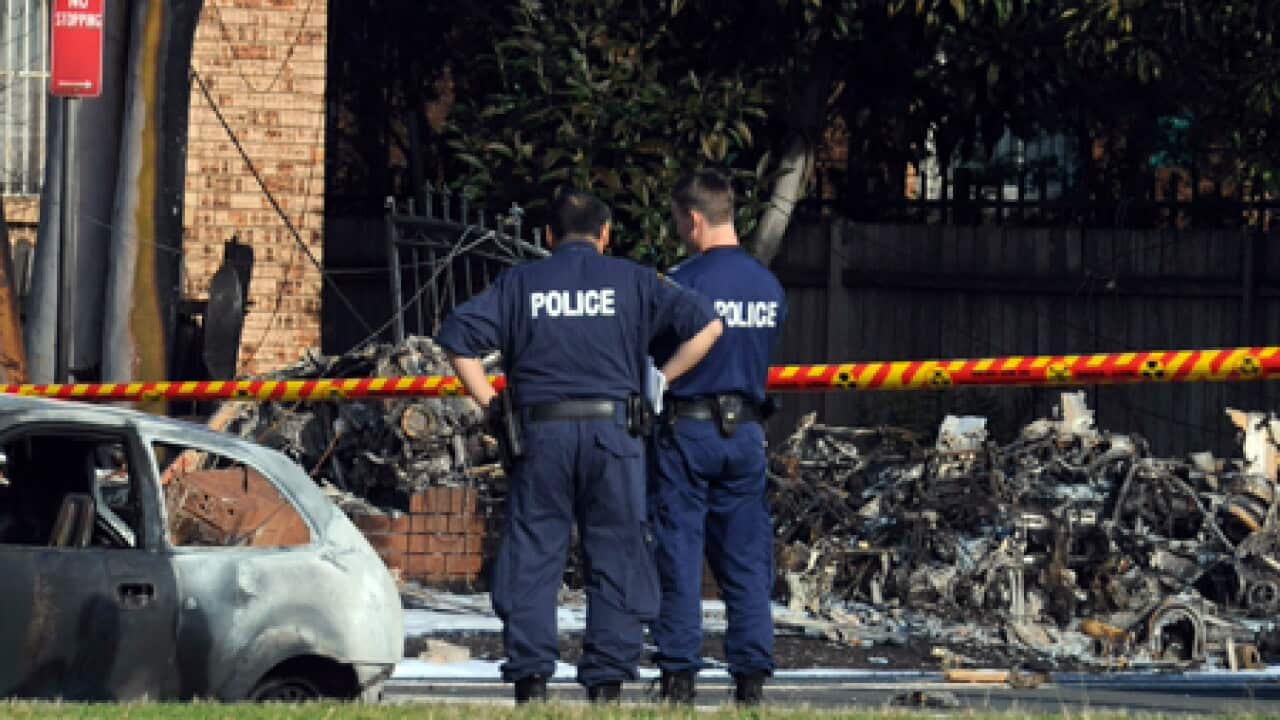 plane_crash_sydney_L_100615-aap_657594080