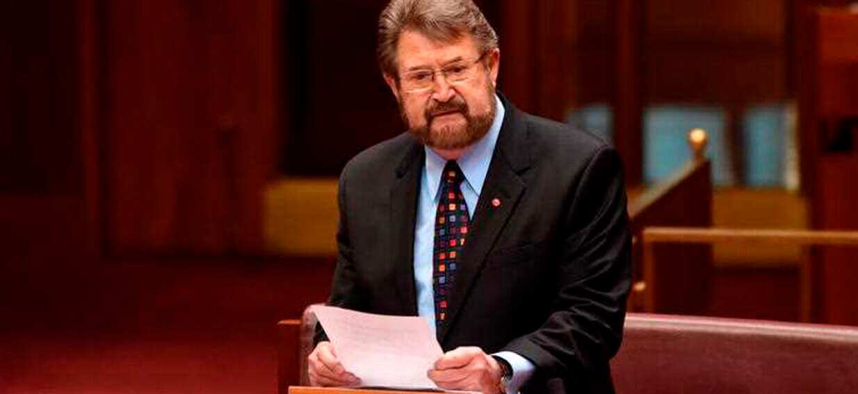 Veteran broadcaster and former senator Derryn Hinch dies aged 82