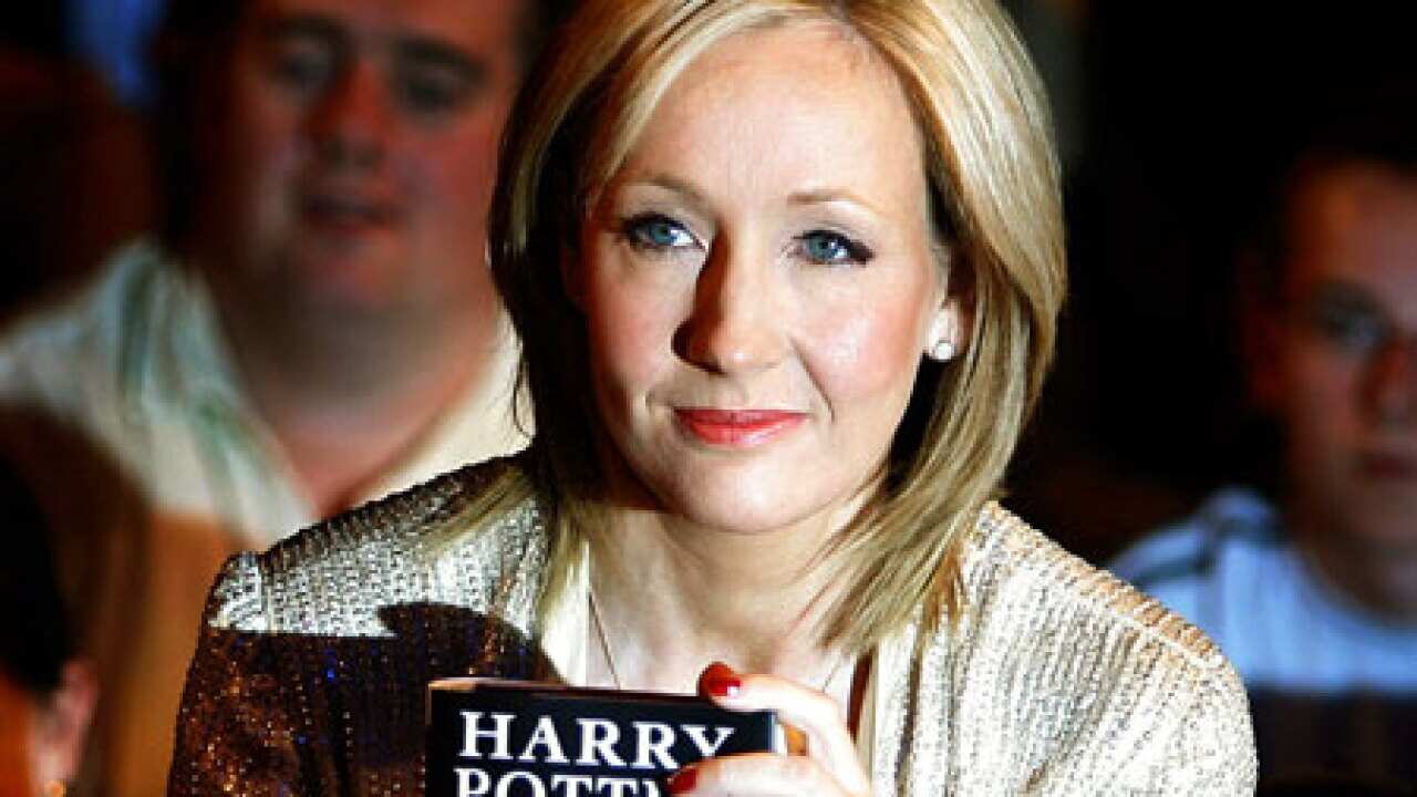 rowling_harry_potter_1806_B_ap_173250606