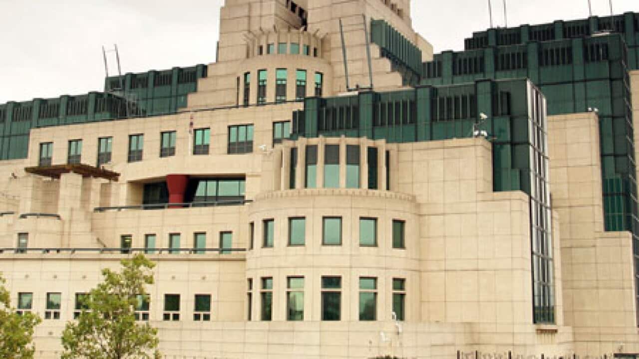 MI6_HQ_100715_L_aap_901016332