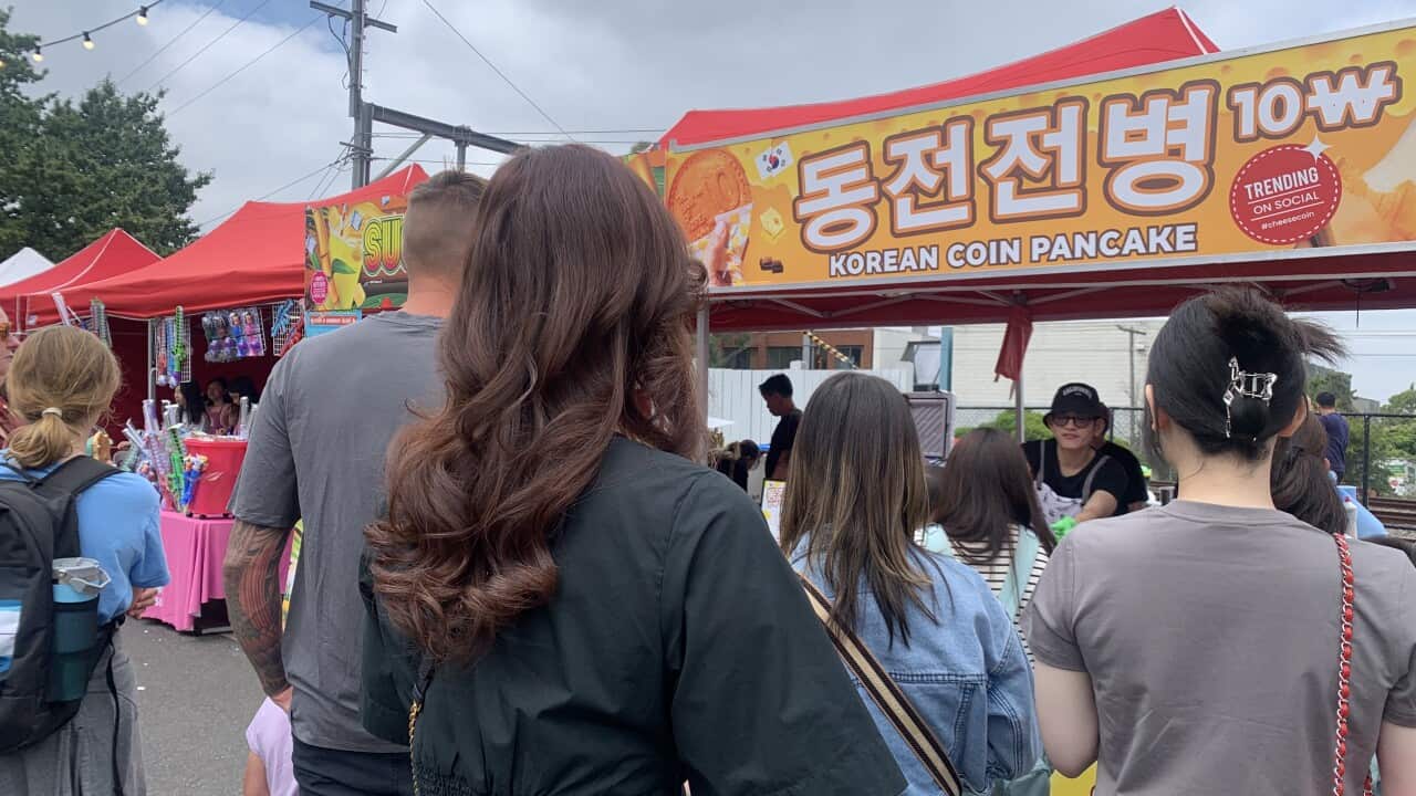 한국가게에 줄 선 모습 (1).jpg