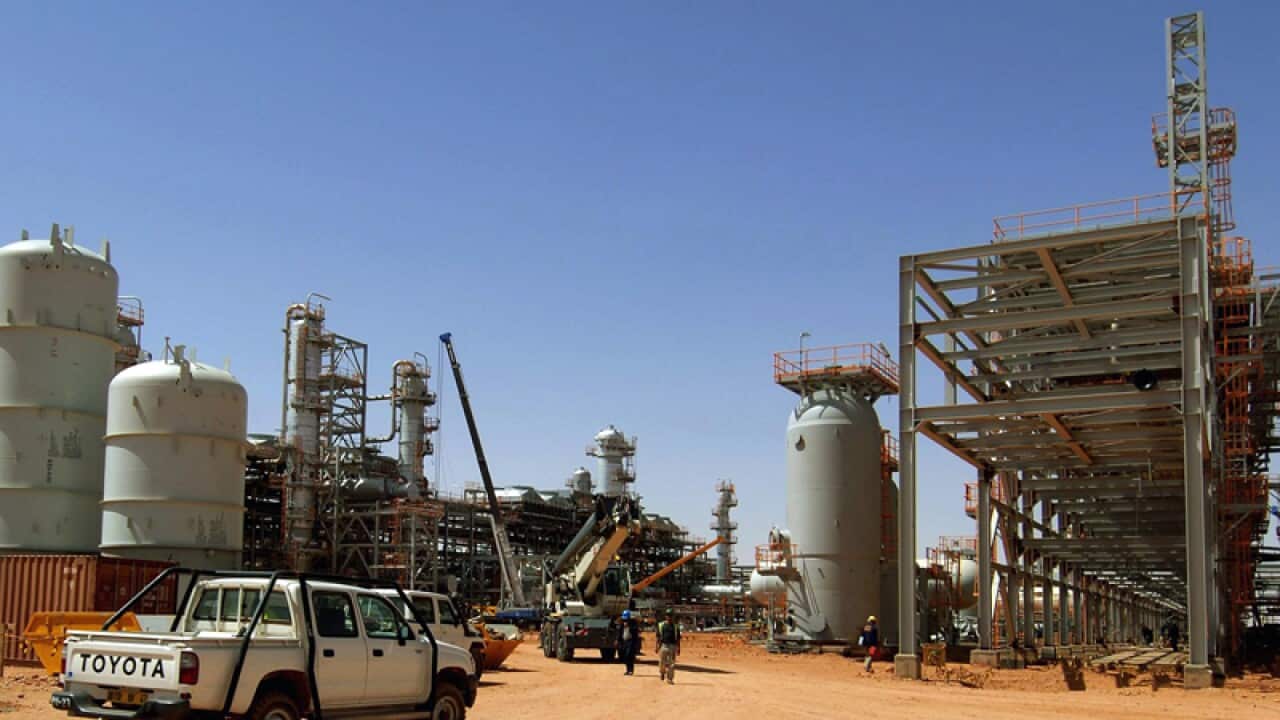 Algerians capture five kidnappers