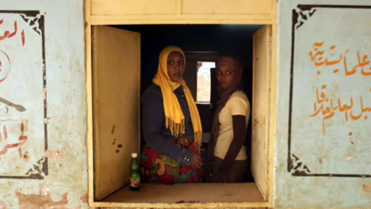 sudan_poll_b_100412_afp_498247850
