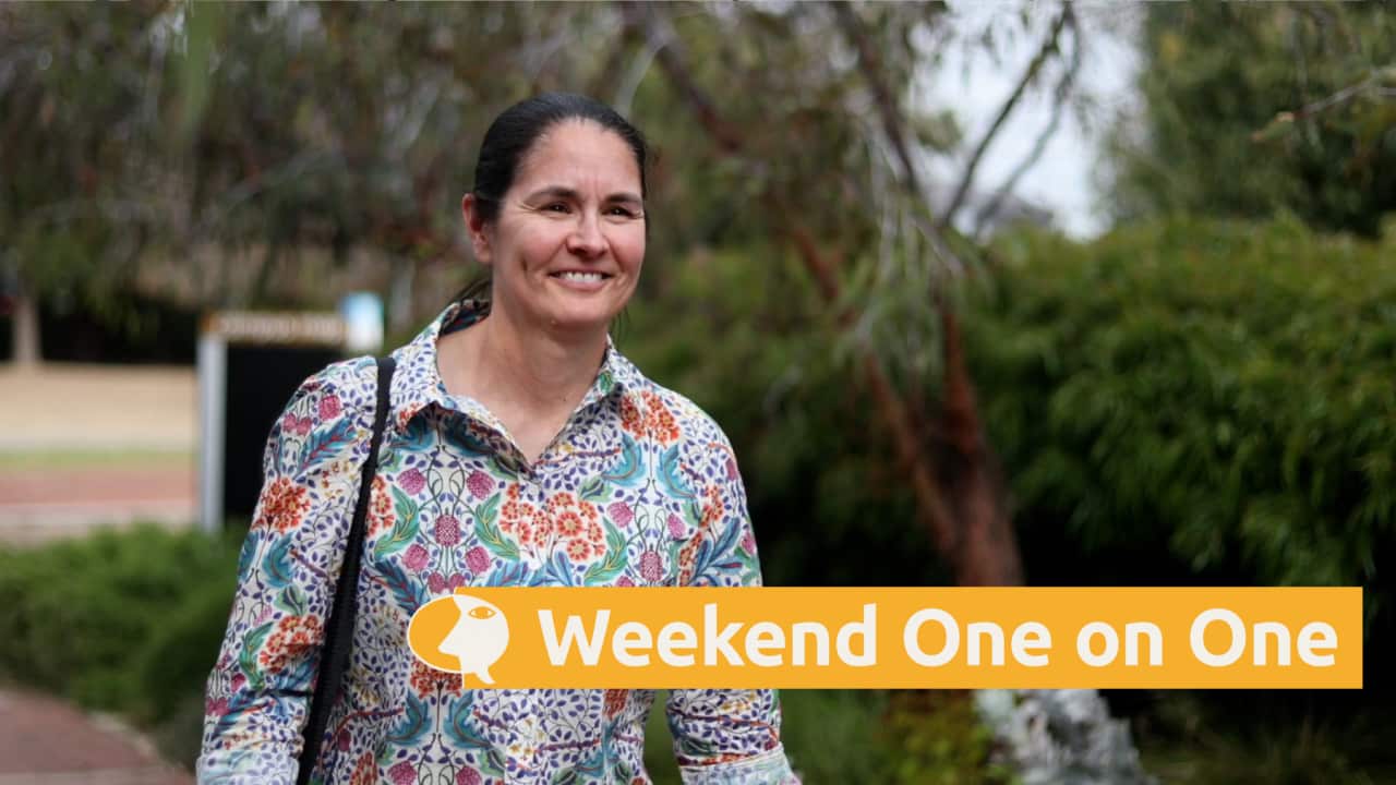 Dr Elissa Burton (supplied).png