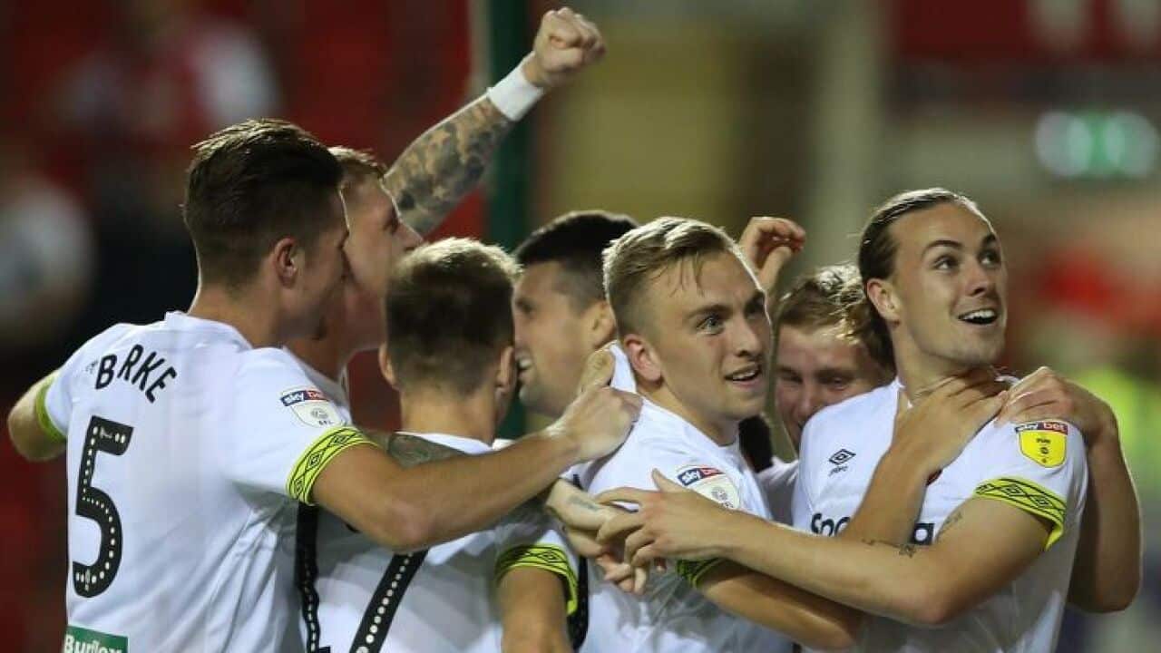 Jackson Irviine (R) with his Hull City teammates