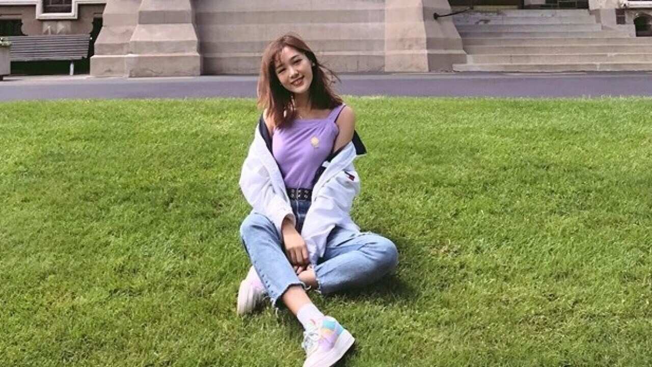 22歲就讀經濟的Vikki 擔心,如果她真的回中國,她可能無法返回澳洲完成學位。