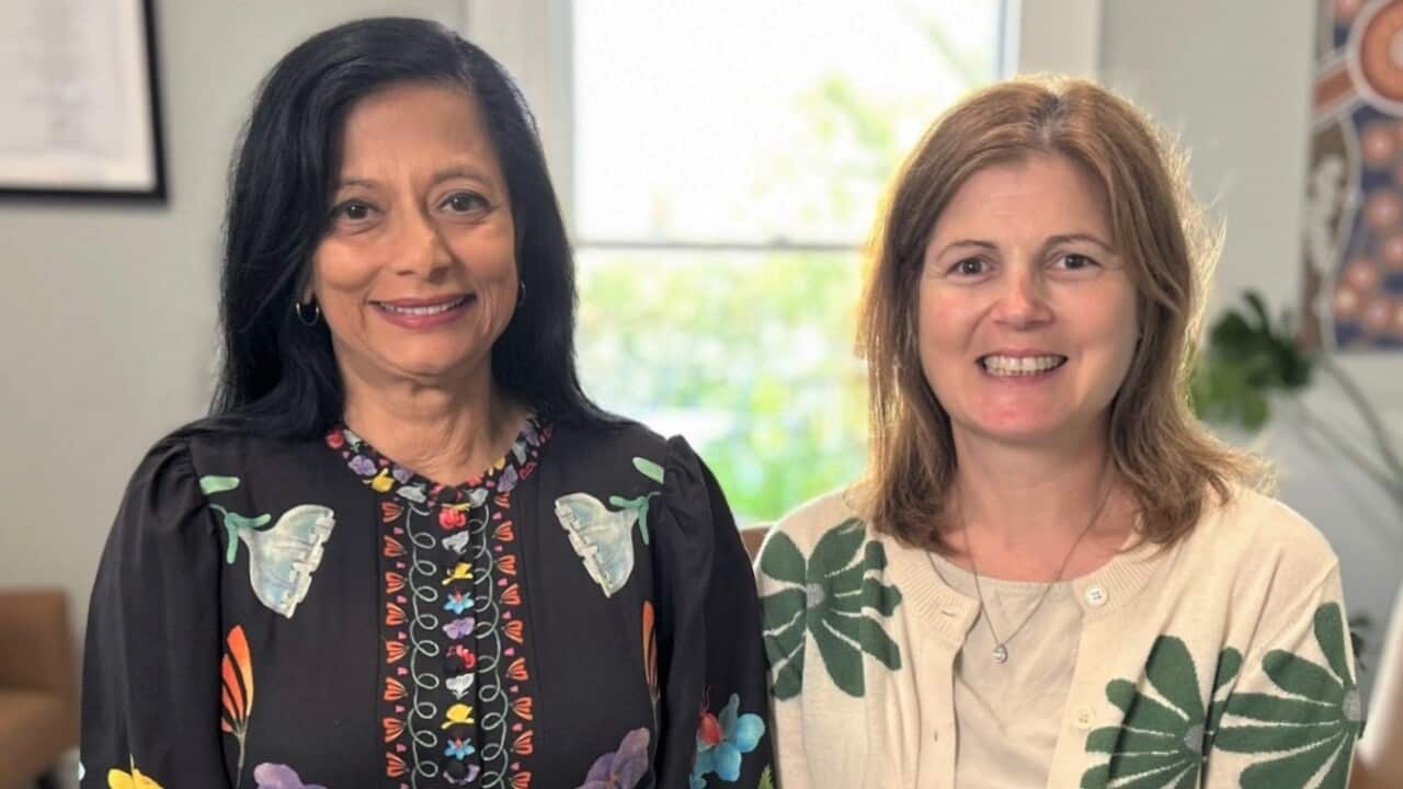 Professor Jayashri Kulkarni (left) with Tanya at the women's only hospital in Melbourne (SBS).jpg