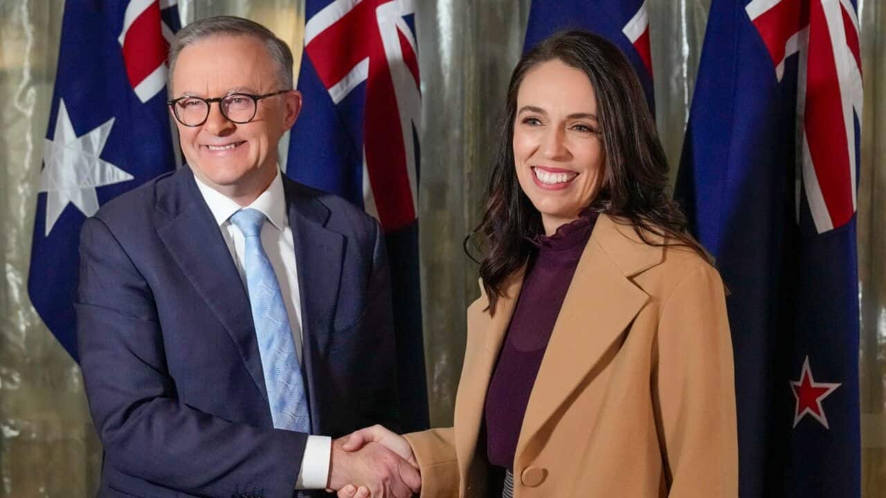 Prime Ministers Anthony Albanese and Jacinda Ardern (AAP)